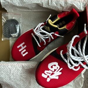 ADIDAS Solar Hu Glide St X Pharrell Chinese New Year Red